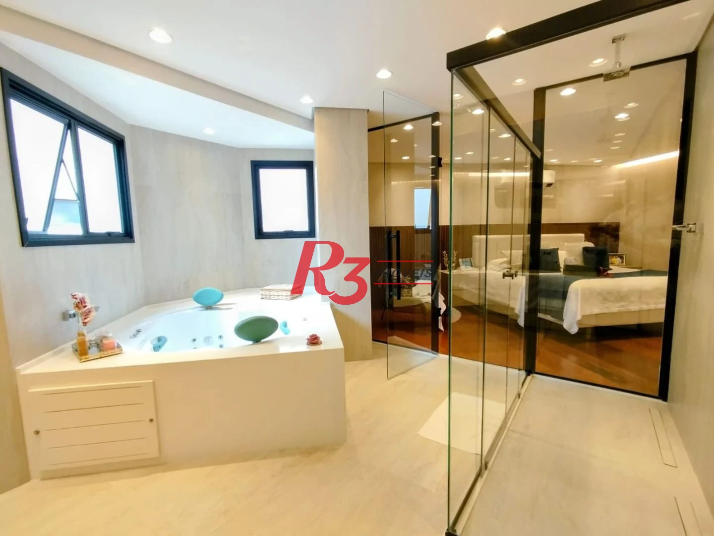 Apartamento com 4 dormitórios à venda, 318 m² por R$ 3.400.000,00 - Gonzaga - Santos/SP