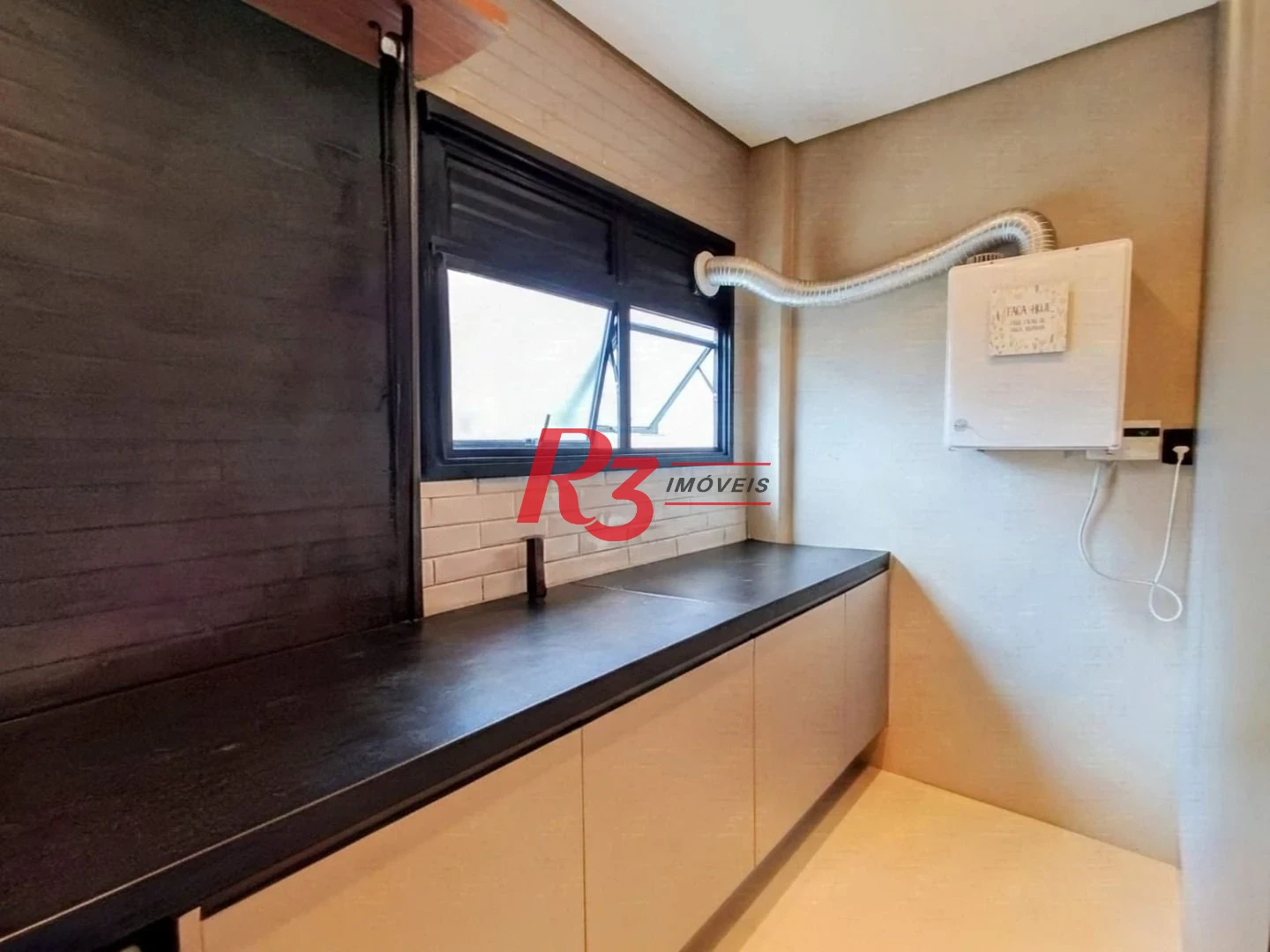 Apartamento com 4 dormitórios à venda, 318 m² por R$ 3.400.000,00 - Gonzaga - Santos/SP