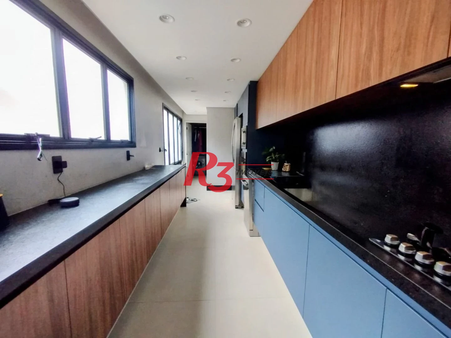 Apartamento com 4 dormitórios à venda, 318 m² por R$ 3.400.000,00 - Gonzaga - Santos/SP