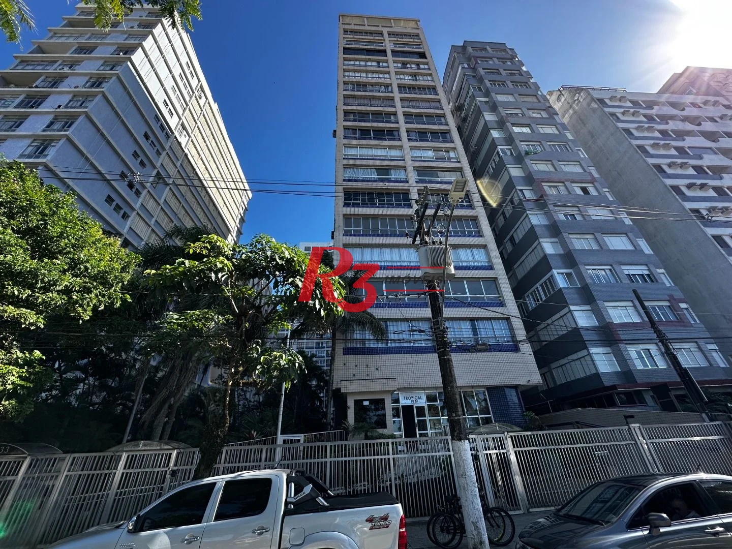 Apartamento com 3 dormitórios à venda, 154 m² por R$ 650.000,00 - Itararé - São Vicente/SP