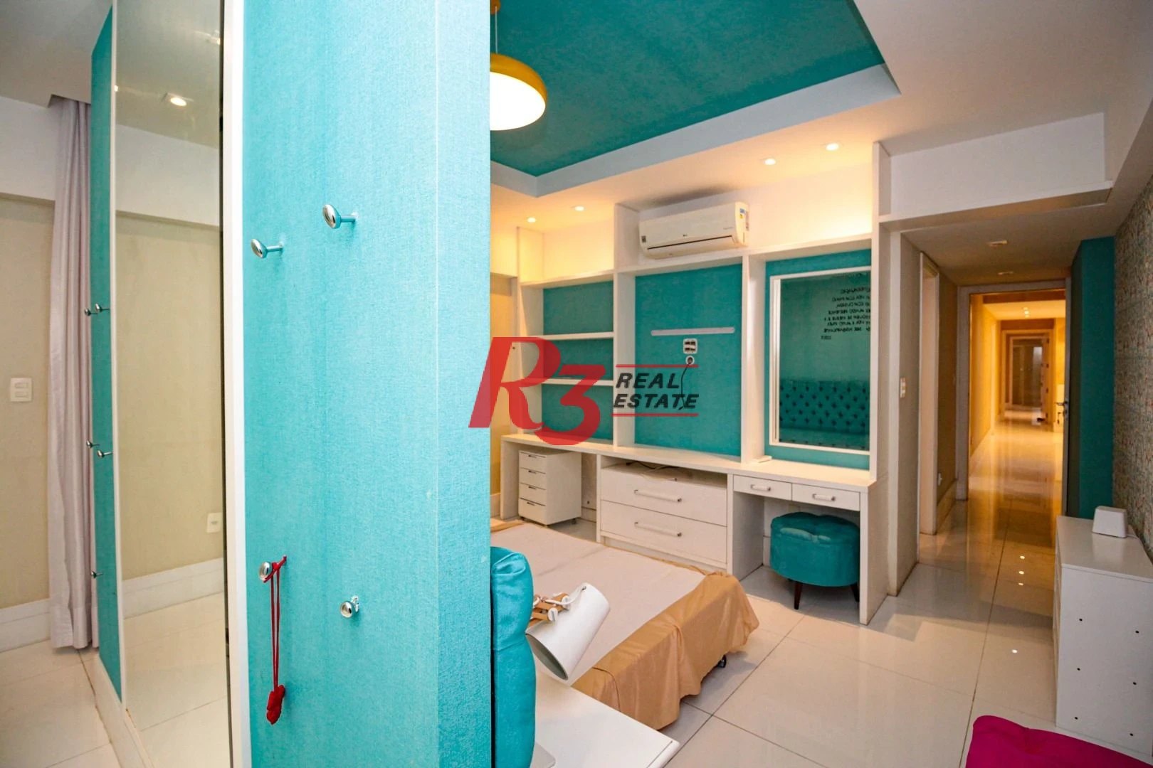 Apartamento com 4 dormitórios para alugar, 360 m² por R$ 37.500,00/mês - Gonzaga - Santos/SP