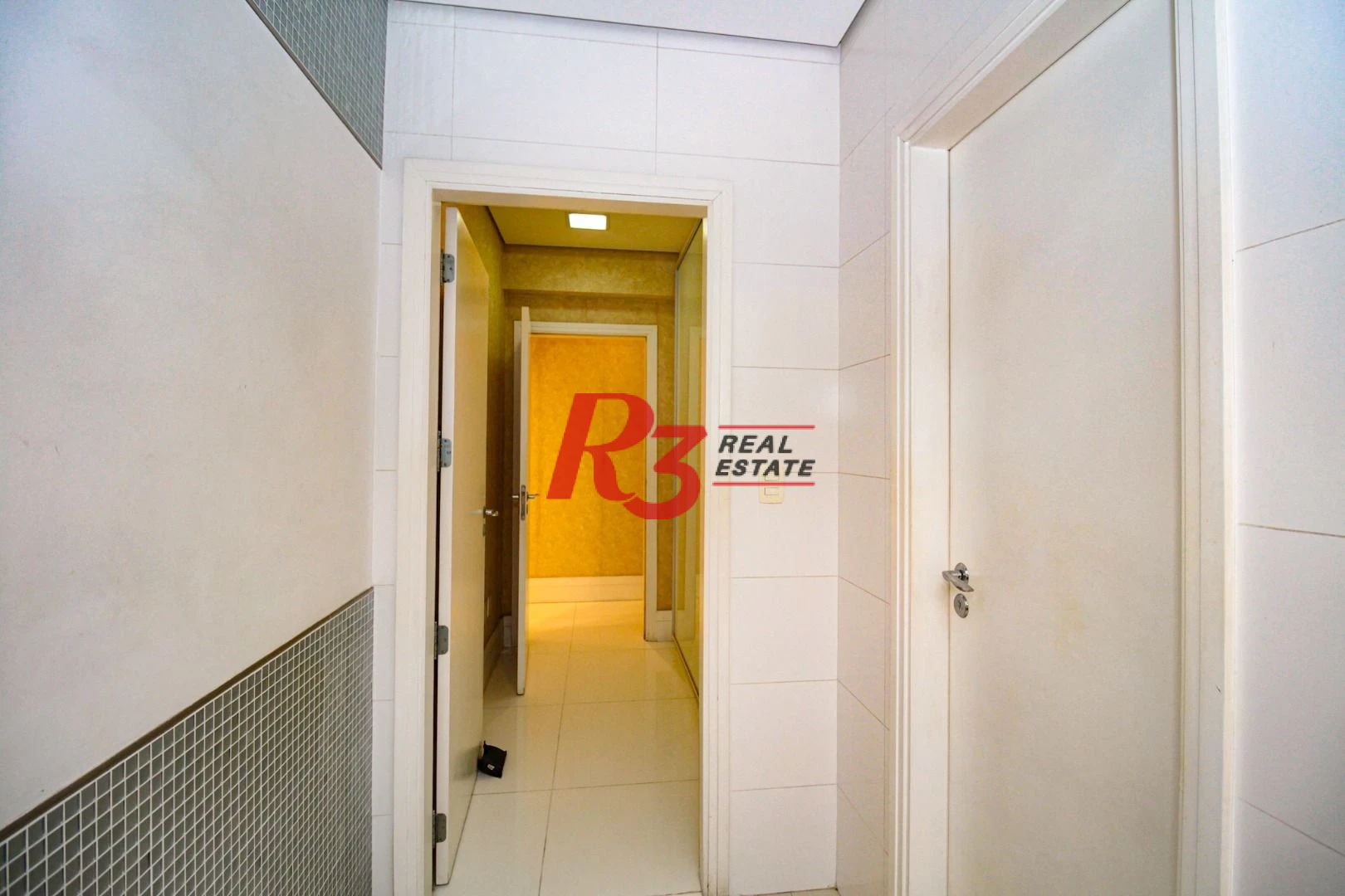 Apartamento com 4 dormitórios para alugar, 360 m² por R$ 37.500,00/mês - Gonzaga - Santos/SP