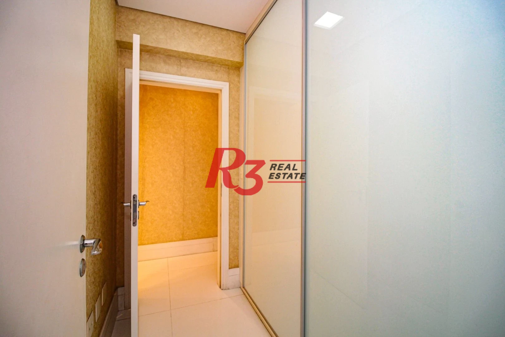 Apartamento com 4 dormitórios para alugar, 360 m² por R$ 37.500,00/mês - Gonzaga - Santos/SP