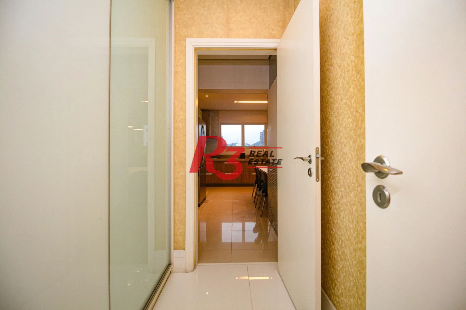 Apartamento com 4 dormitórios para alugar, 360 m² por R$ 37.500,00/mês - Gonzaga - Santos/SP