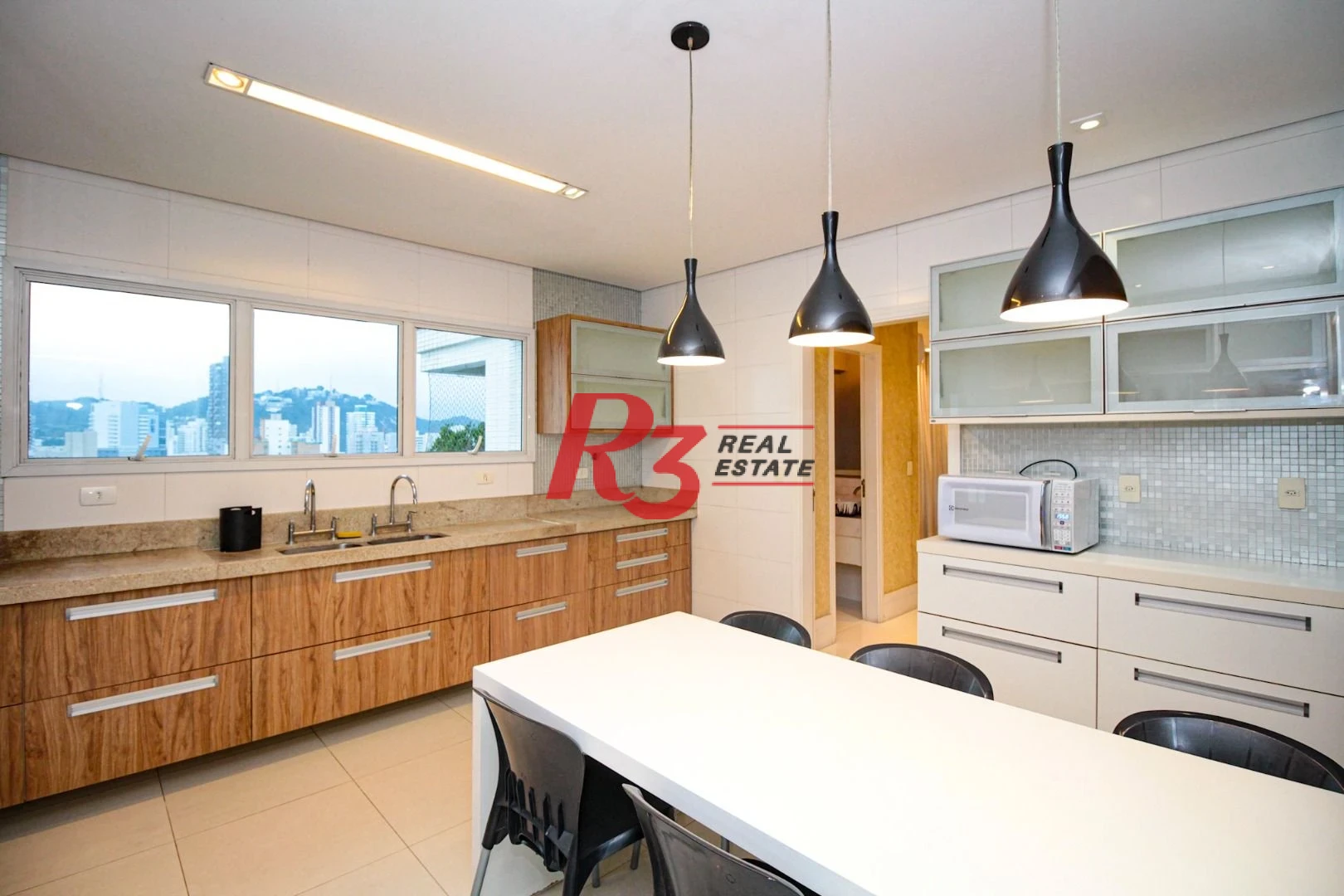 Apartamento com 4 dormitórios para alugar, 360 m² por R$ 37.500,00/mês - Gonzaga - Santos/SP