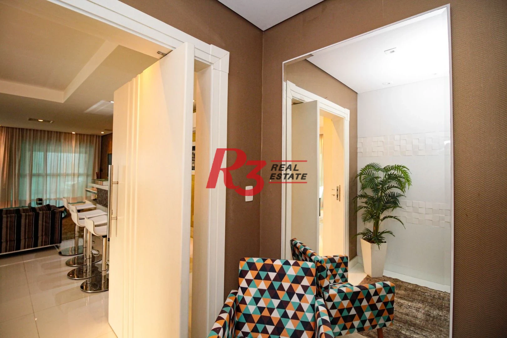 Apartamento com 4 dormitórios para alugar, 360 m² por R$ 37.500,00/mês - Gonzaga - Santos/SP
