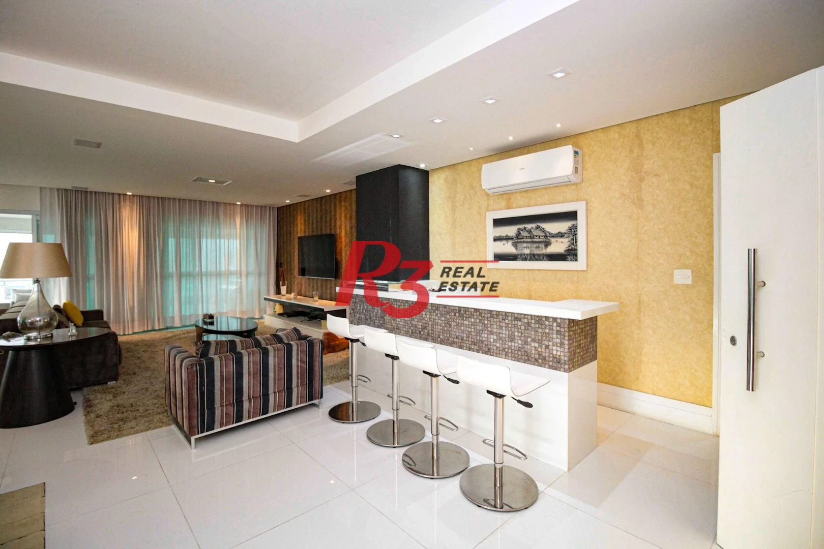 Apartamento com 4 dormitórios para alugar, 360 m² por R$ 37.500,00/mês - Gonzaga - Santos/SP