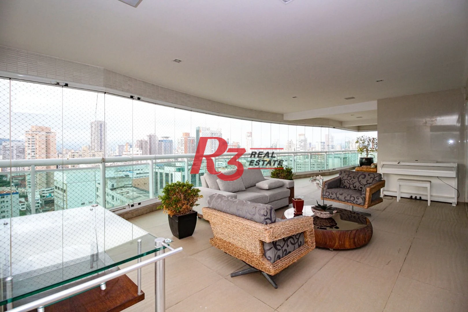 Apartamento com 4 dormitórios para alugar, 360 m² por R$ 37.500,00/mês - Gonzaga - Santos/SP