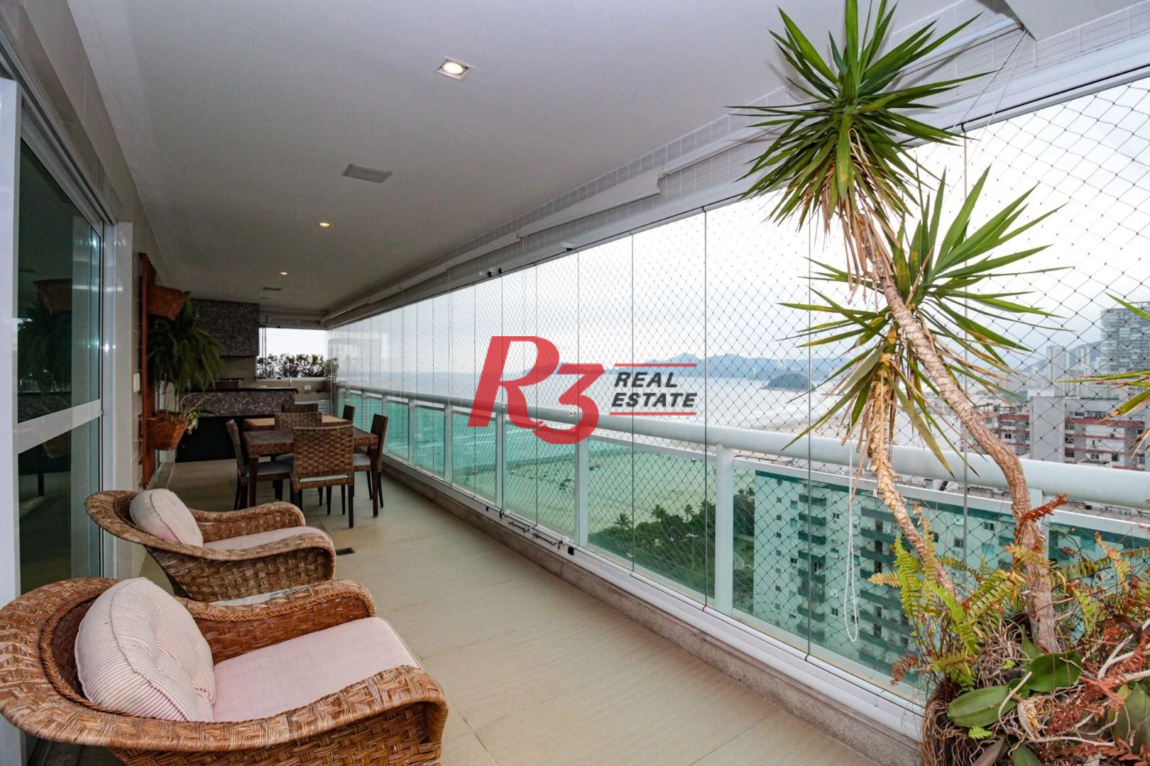 Apartamento com 4 dormitórios para alugar, 360 m² por R$ 37.500,00/mês - Gonzaga - Santos/SP