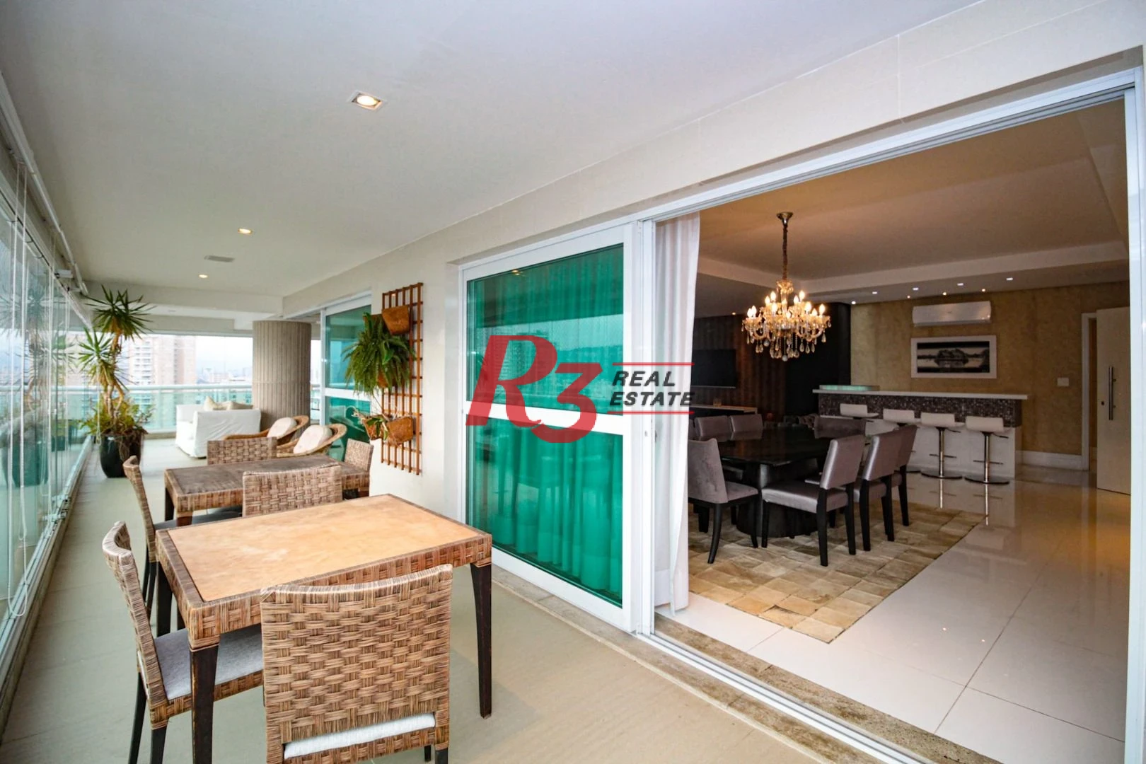Apartamento com 4 dormitórios para alugar, 360 m² por R$ 37.500,00/mês - Gonzaga - Santos/SP