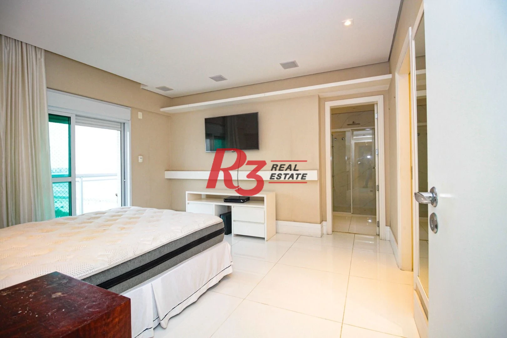 Apartamento com 4 dormitórios para alugar, 360 m² por R$ 37.500,00/mês - Gonzaga - Santos/SP