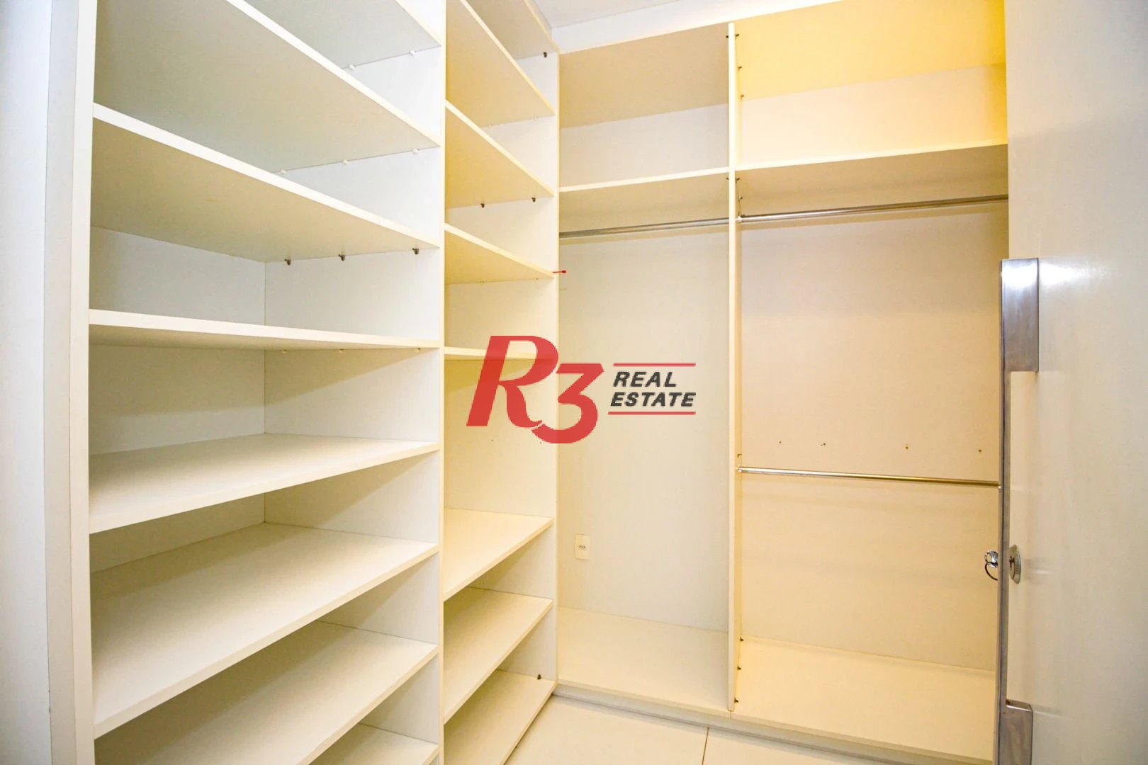 Apartamento com 4 dormitórios para alugar, 360 m² por R$ 37.500,00/mês - Gonzaga - Santos/SP