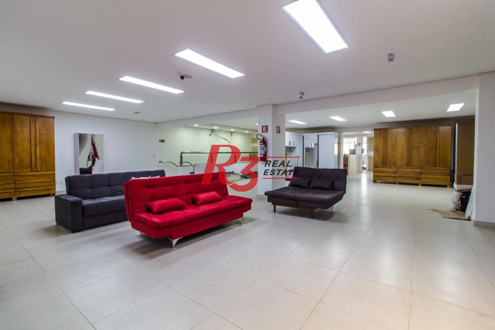 Prédio para alugar, 3000 m² - Centro - Santos/SP