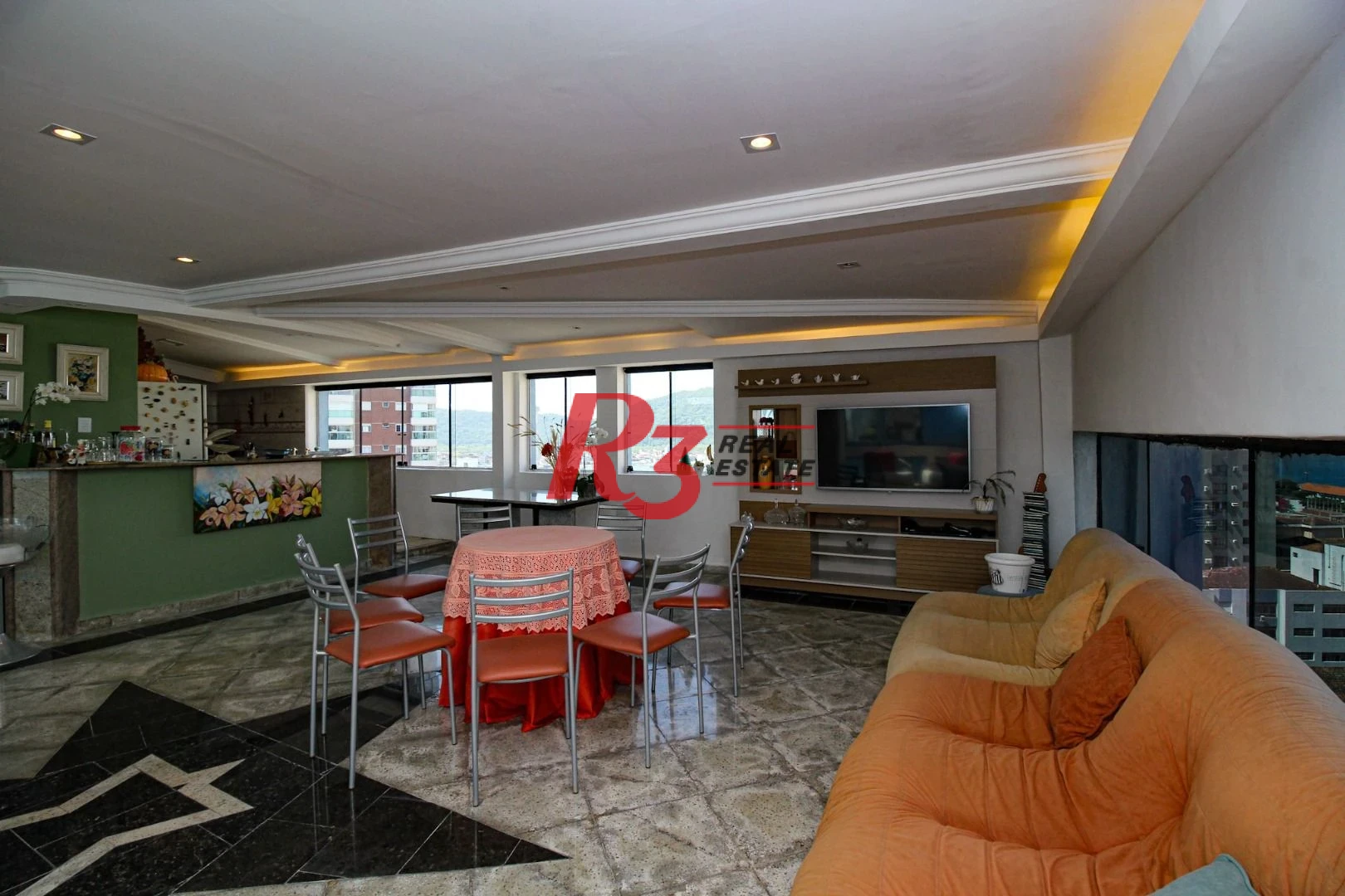 Cobertura com 4 dormitórios à venda, 392 m² por R$ 3.000.000,00 - Ponta da Praia - Santos/SP