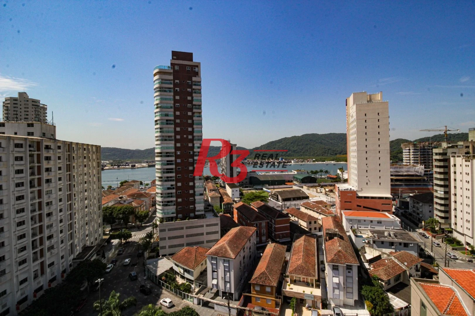 Cobertura com 4 dormitórios à venda, 392 m² por R$ 3.000.000,00 - Ponta da Praia - Santos/SP