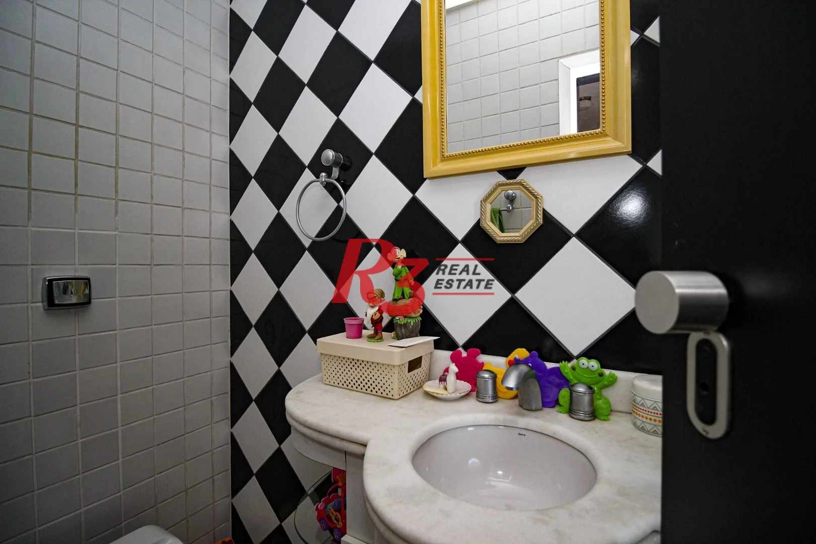 Cobertura com 4 dormitórios à venda, 392 m² por R$ 3.000.000,00 - Ponta da Praia - Santos/SP
