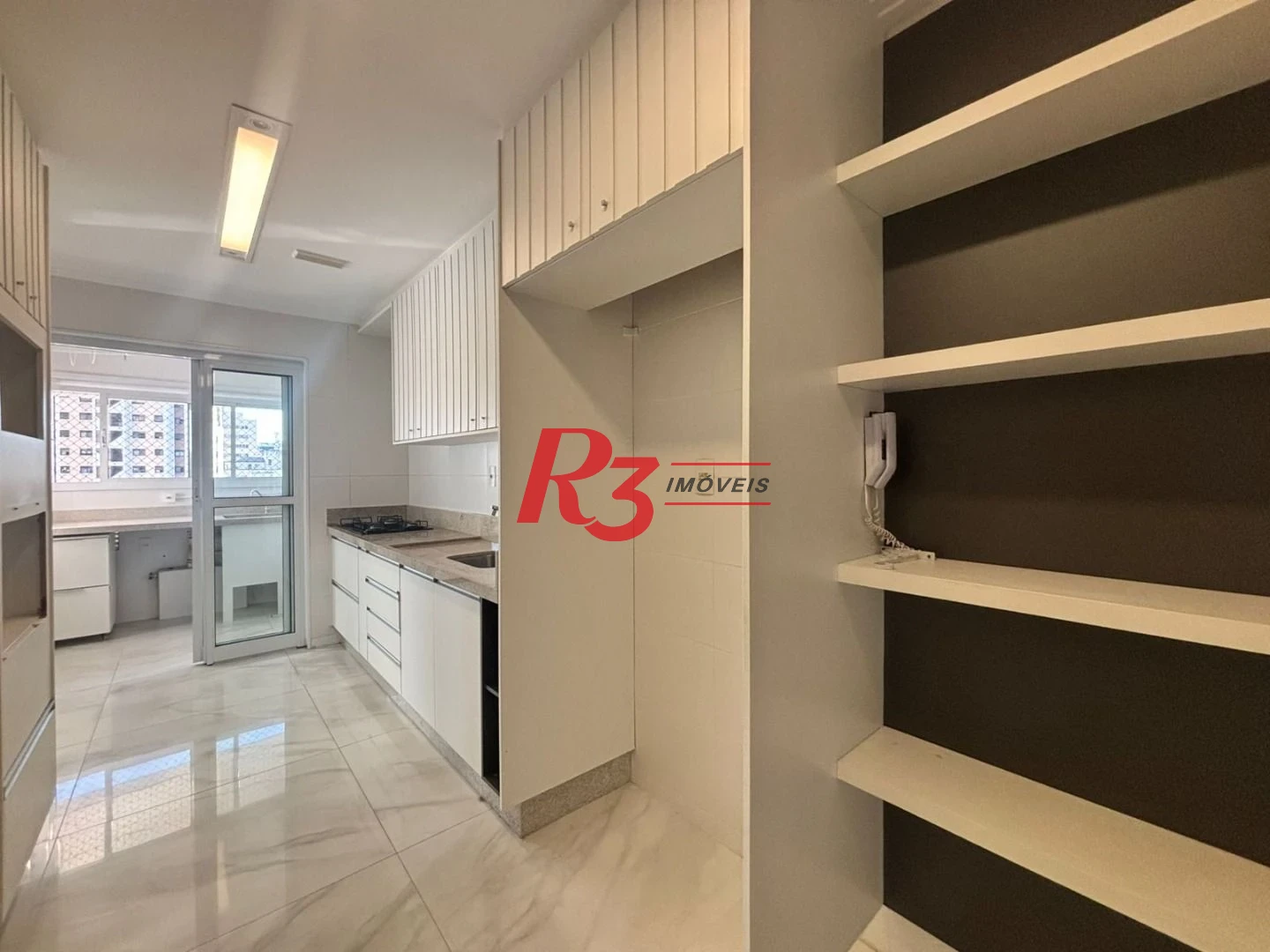 Apartamento com 3 dormitórios à venda, 143 m² por R$ 3.000.000,00 - Boqueirão - Santos/SP