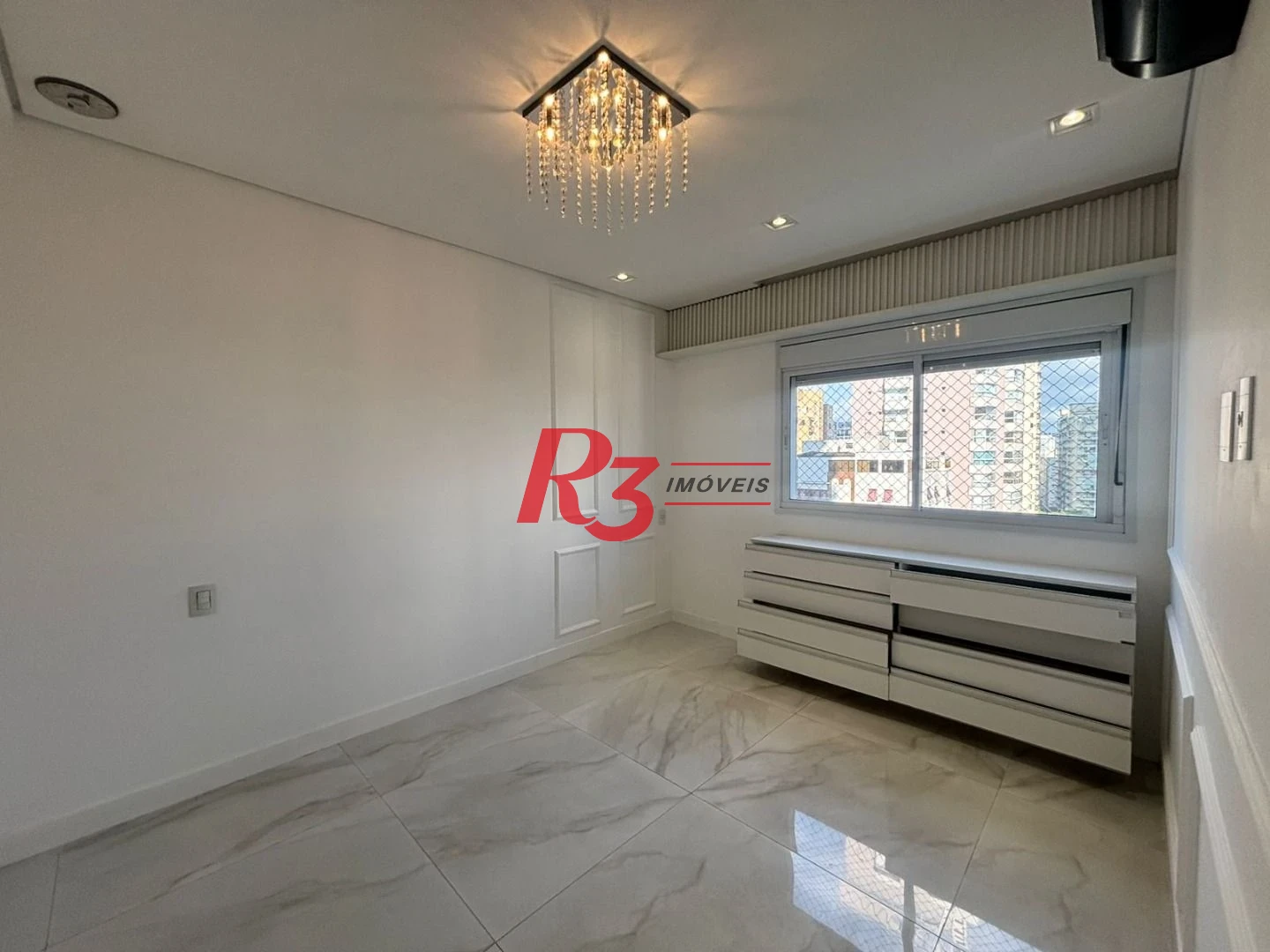 Apartamento com 3 dormitórios à venda, 143 m² por R$ 3.000.000,00 - Boqueirão - Santos/SP