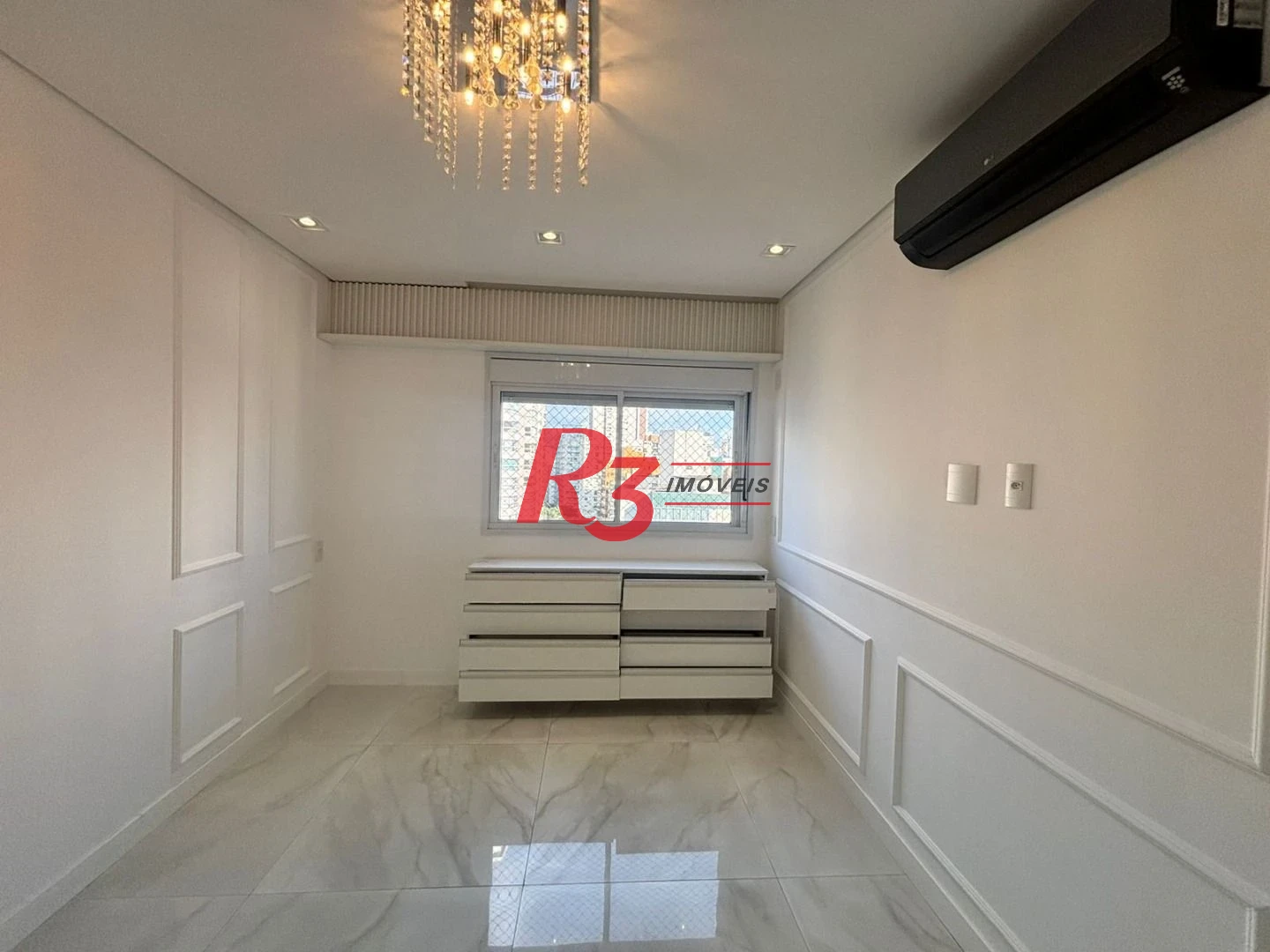 Apartamento com 3 dormitórios à venda, 143 m² por R$ 3.000.000,00 - Boqueirão - Santos/SP