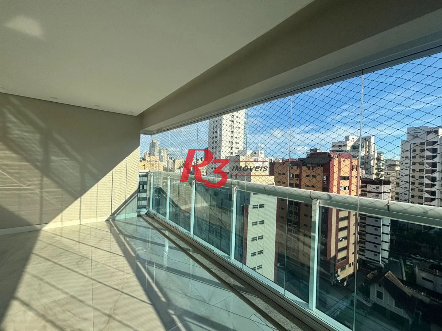 Apartamento com 3 dormitórios à venda, 143 m² por R$ 3.000.000,00 - Boqueirão - Santos/SP