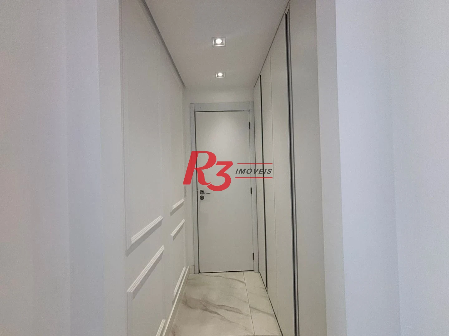 Apartamento com 3 dormitórios à venda, 143 m² por R$ 3.000.000,00 - Boqueirão - Santos/SP