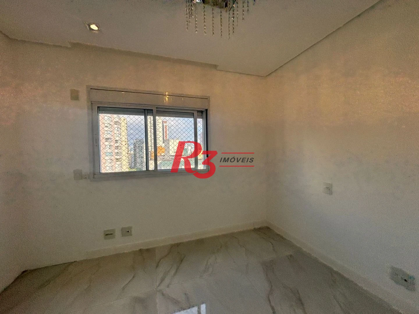 Apartamento com 3 dormitórios à venda, 143 m² por R$ 3.000.000,00 - Boqueirão - Santos/SP
