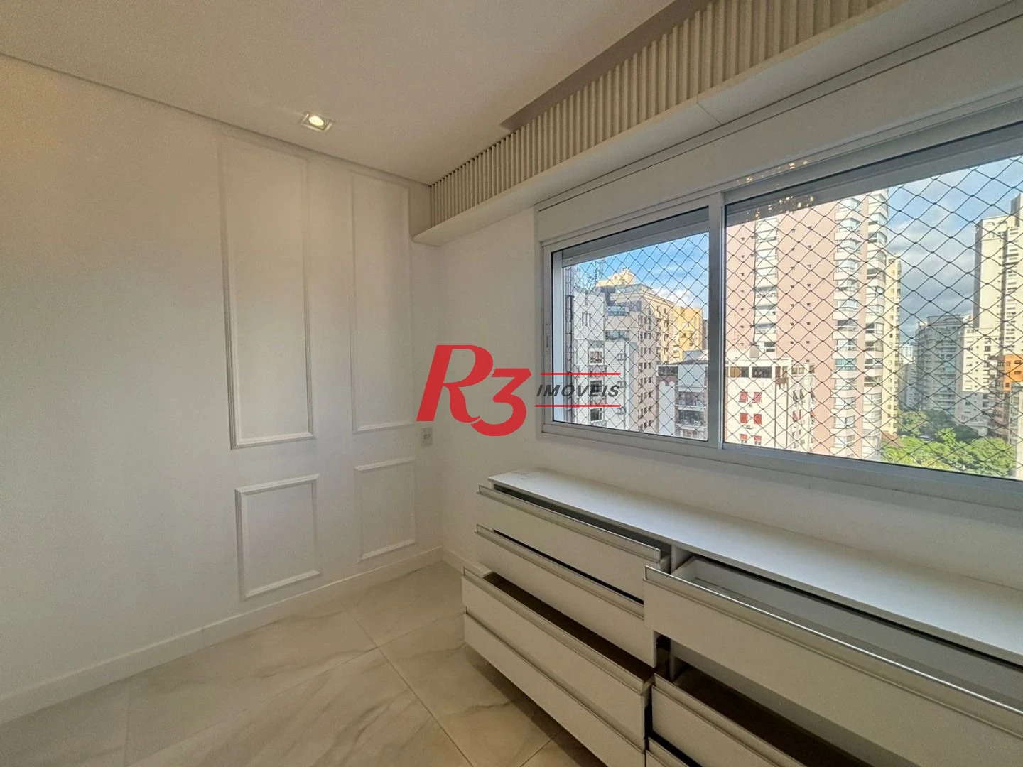 Apartamento com 3 dormitórios à venda, 143 m² por R$ 3.000.000,00 - Boqueirão - Santos/SP