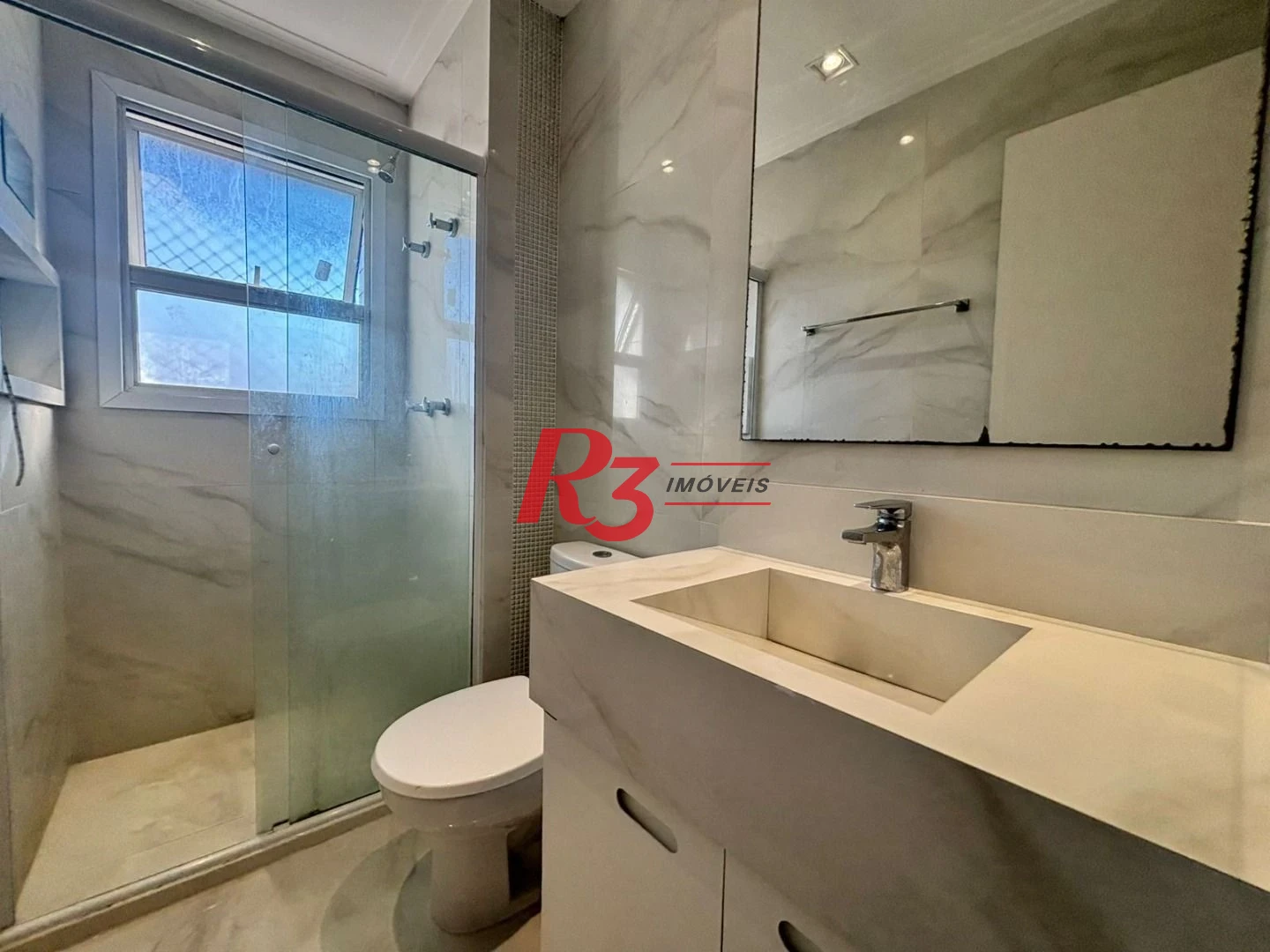 Apartamento com 3 dormitórios à venda, 143 m² por R$ 3.000.000,00 - Boqueirão - Santos/SP