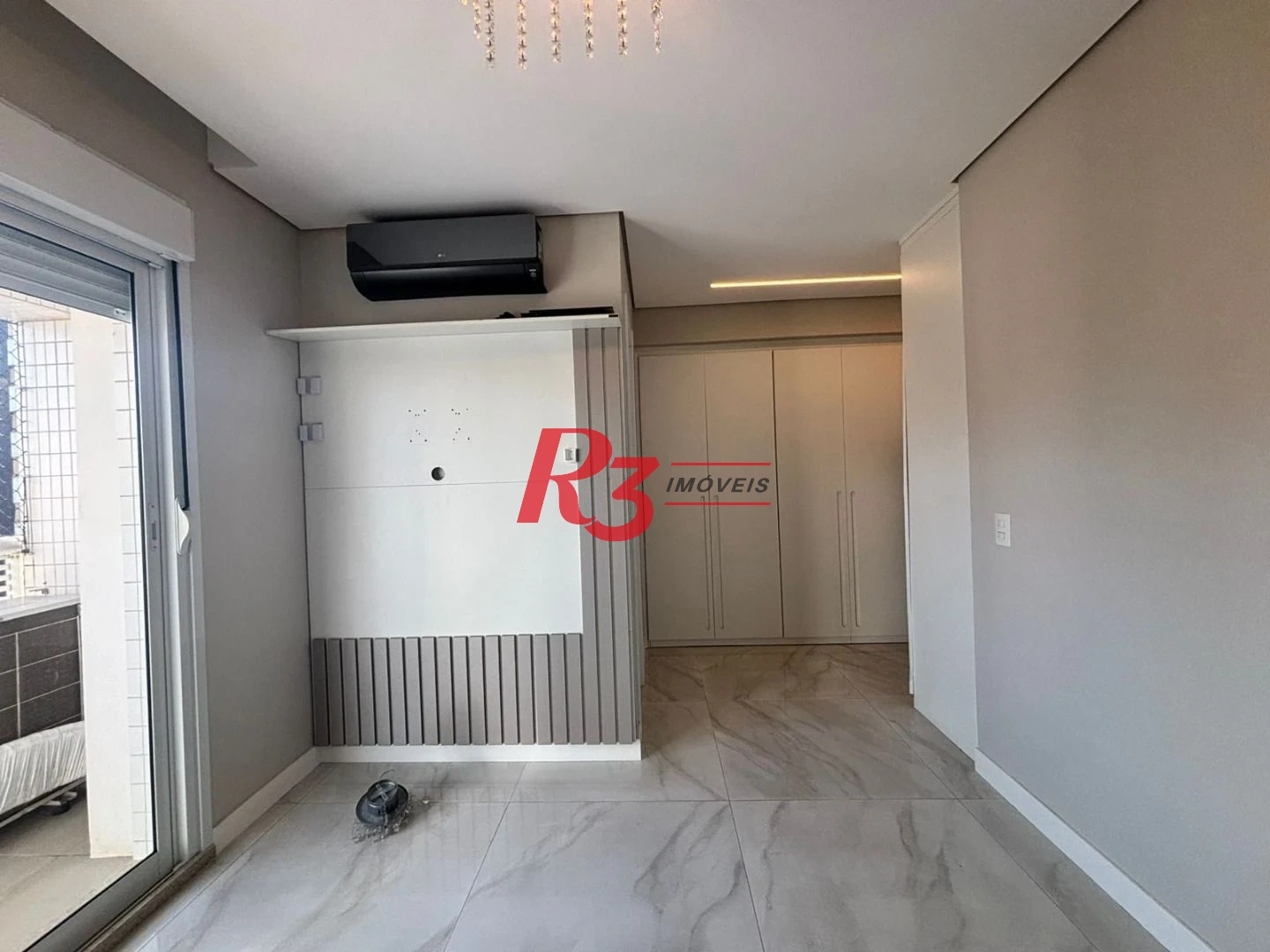 Apartamento com 3 dormitórios à venda, 143 m² por R$ 3.000.000,00 - Boqueirão - Santos/SP