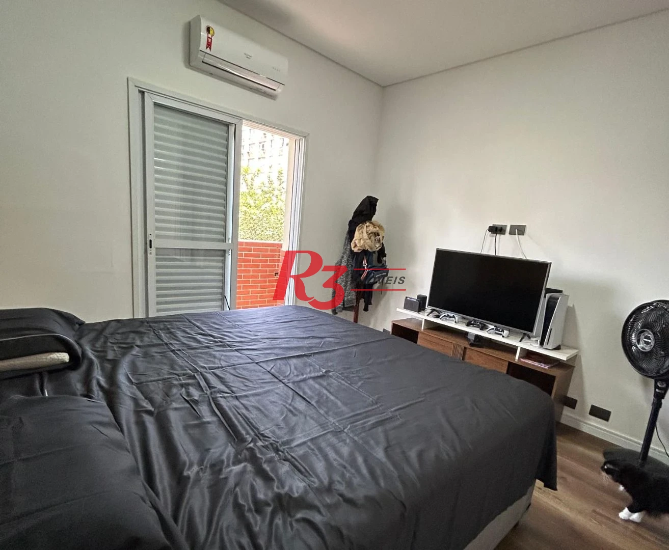 Apartamento com 3 dormitórios à venda, 104 m² por R$ 550.000,00 - Campo Grande - Santos/SP