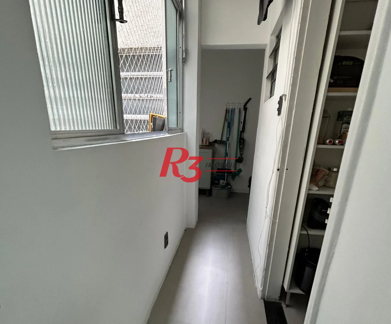 Apartamento com 3 dormitórios à venda, 104 m² por R$ 550.000,00 - Campo Grande - Santos/SP