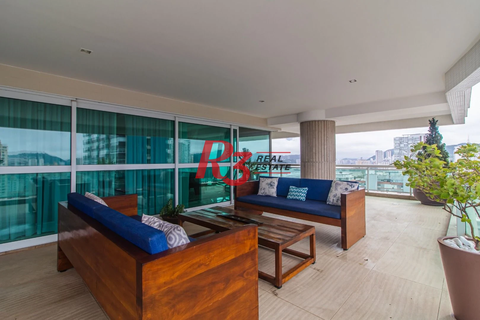 Apartamento com 4 dormitórios, 360 m² - venda ou aluguel - Gonzaga - Santos/SP