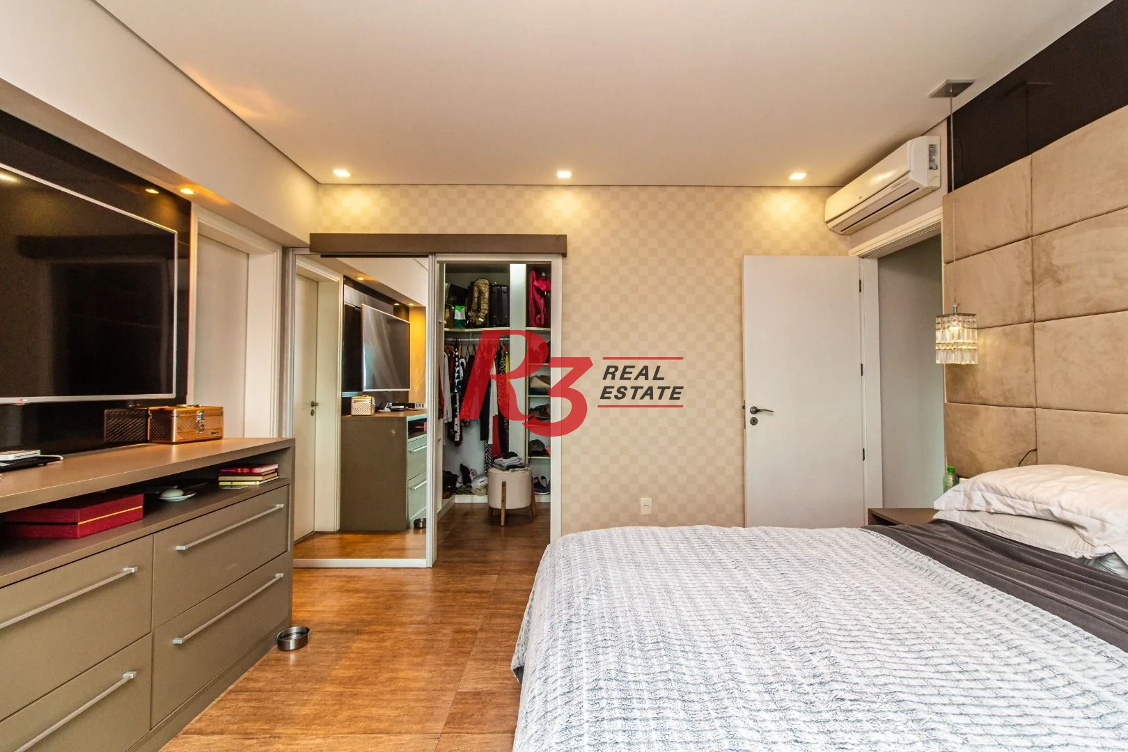 Apartamento com 4 dormitórios, 360 m² - venda ou aluguel - Gonzaga - Santos/SP