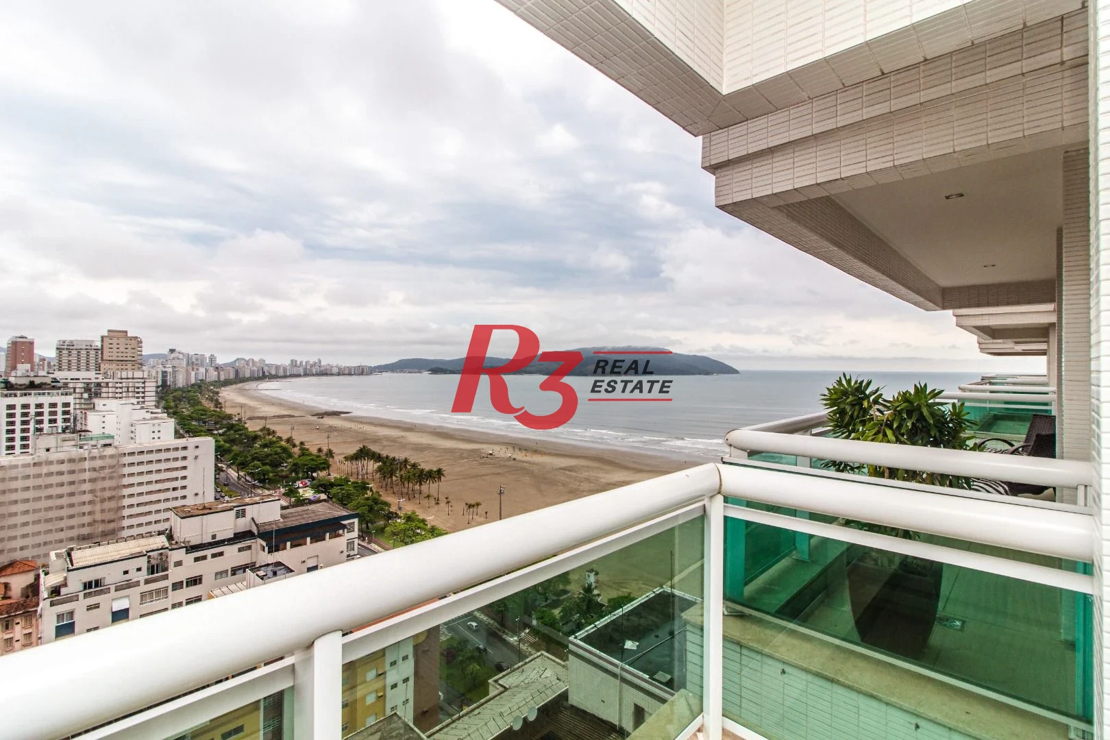 Apartamento com 4 dormitórios, 360 m² - venda ou aluguel - Gonzaga - Santos/SP