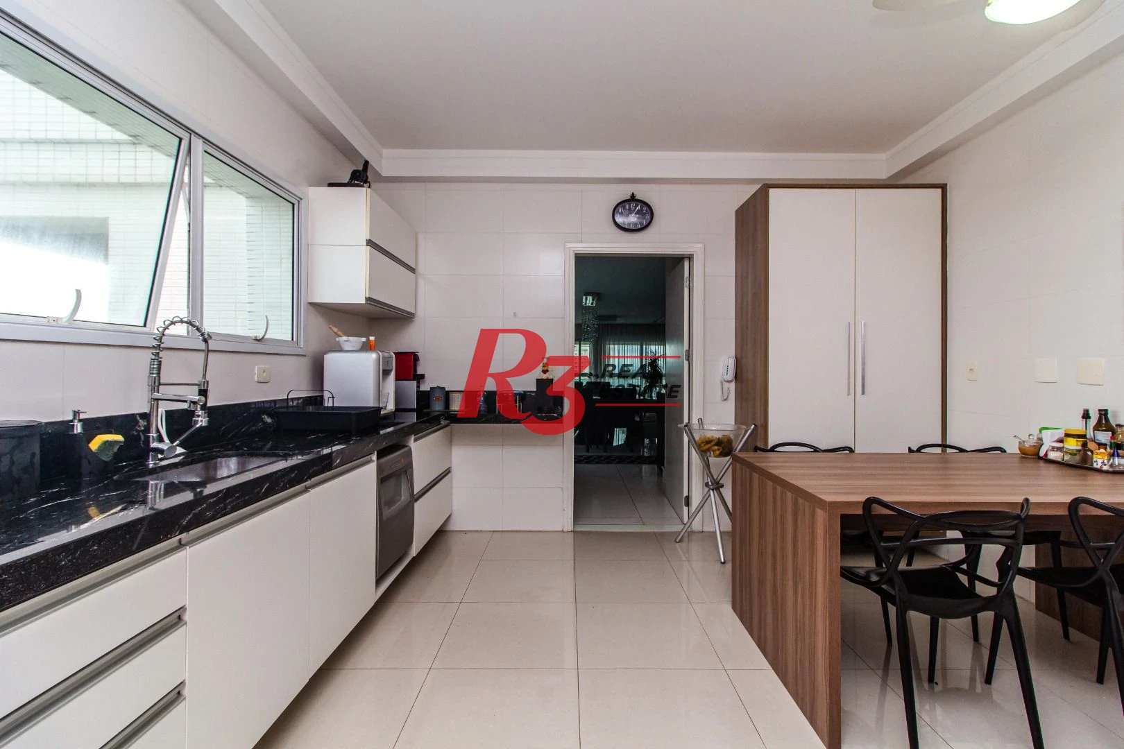 Apartamento com 4 dormitórios, 360 m² - venda ou aluguel - Gonzaga - Santos/SP
