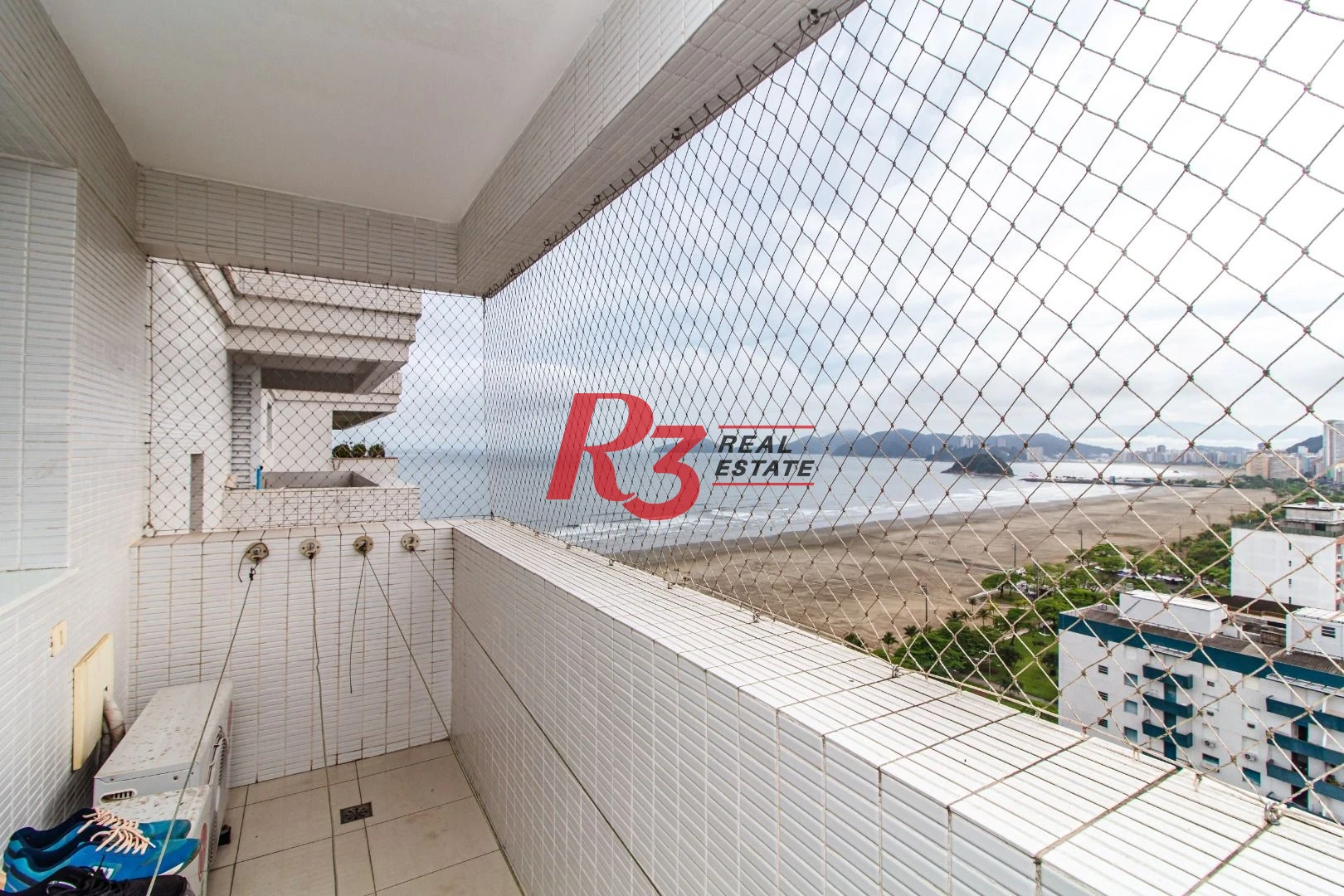 Apartamento com 4 dormitórios, 360 m² - venda ou aluguel - Gonzaga - Santos/SP