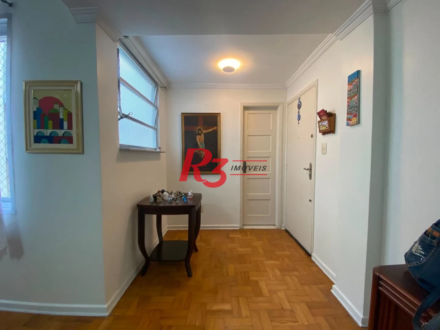 Apartamento com 2 dormitórios à venda, 84 m² por R$ 572.000,00 - Gonzaga - Santos/SP