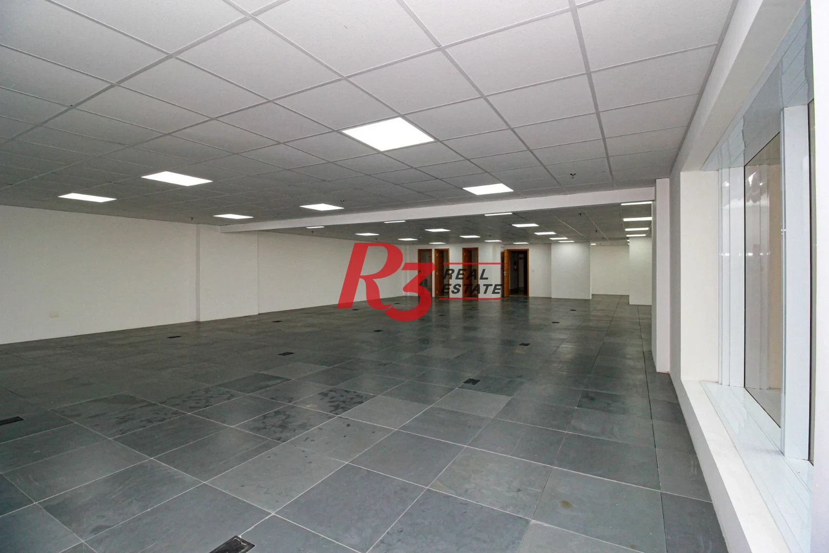 Sala, 395 m² - venda por R$ 2.130.000,00 ou aluguel por R$ 20.000,00/mês - Centro - Santos/SP