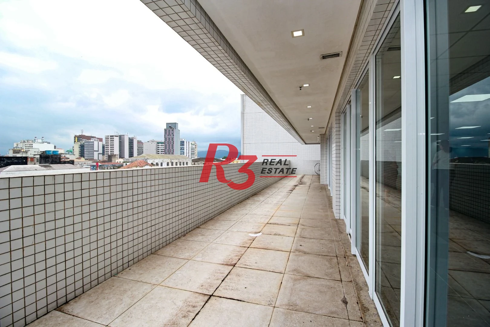 Sala, 395 m² - venda por R$ 2.130.000,00 ou aluguel por R$ 20.000,00/mês - Centro - Santos/SP