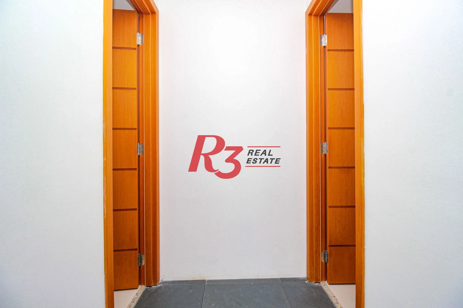 Sala, 395 m² - venda por R$ 2.130.000,00 ou aluguel por R$ 20.000,00/mês - Centro - Santos/SP