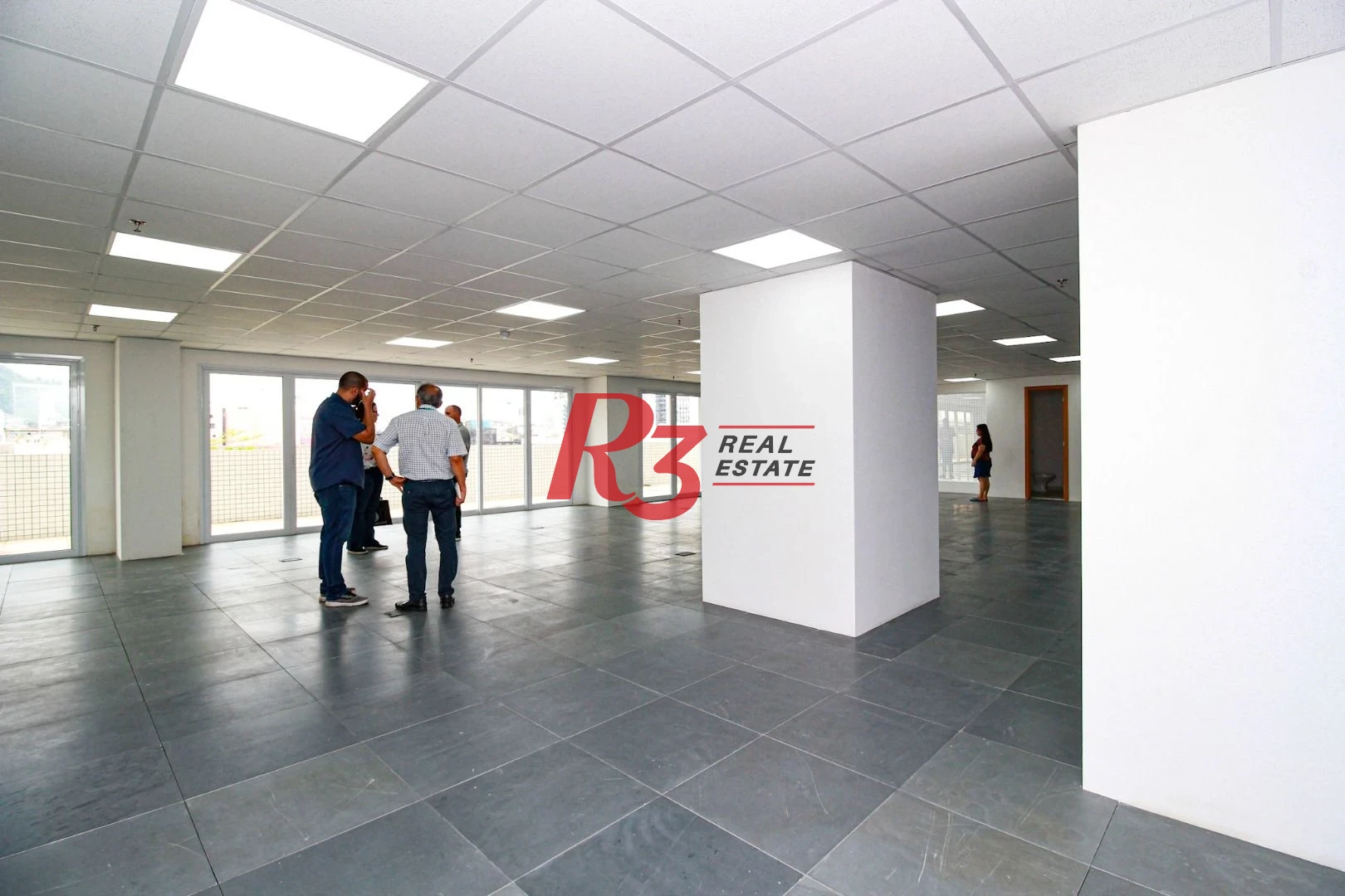 Sala, 395 m² - venda por R$ 2.130.000,00 ou aluguel por R$ 20.000,00/mês - Centro - Santos/SP