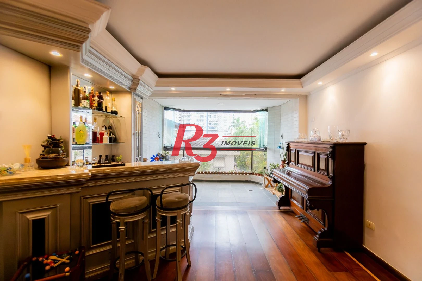 Apartamento com 4 dormitórios à venda, 221 m² por R$ 1.300.000,00 - Ponta da Praia - Santos/SP