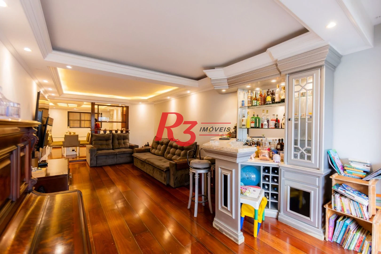 Apartamento com 4 dormitórios à venda, 221 m² por R$ 1.300.000,00 - Ponta da Praia - Santos/SP
