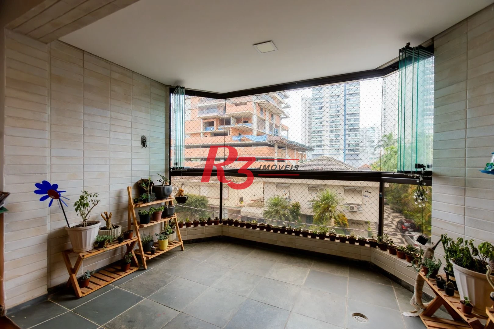 Apartamento com 4 dormitórios à venda, 221 m² por R$ 1.300.000,00 - Ponta da Praia - Santos/SP