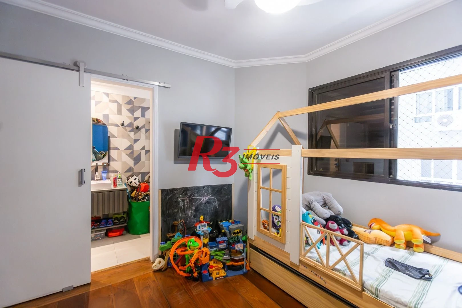 Apartamento com 4 dormitórios à venda, 221 m² por R$ 1.300.000,00 - Ponta da Praia - Santos/SP