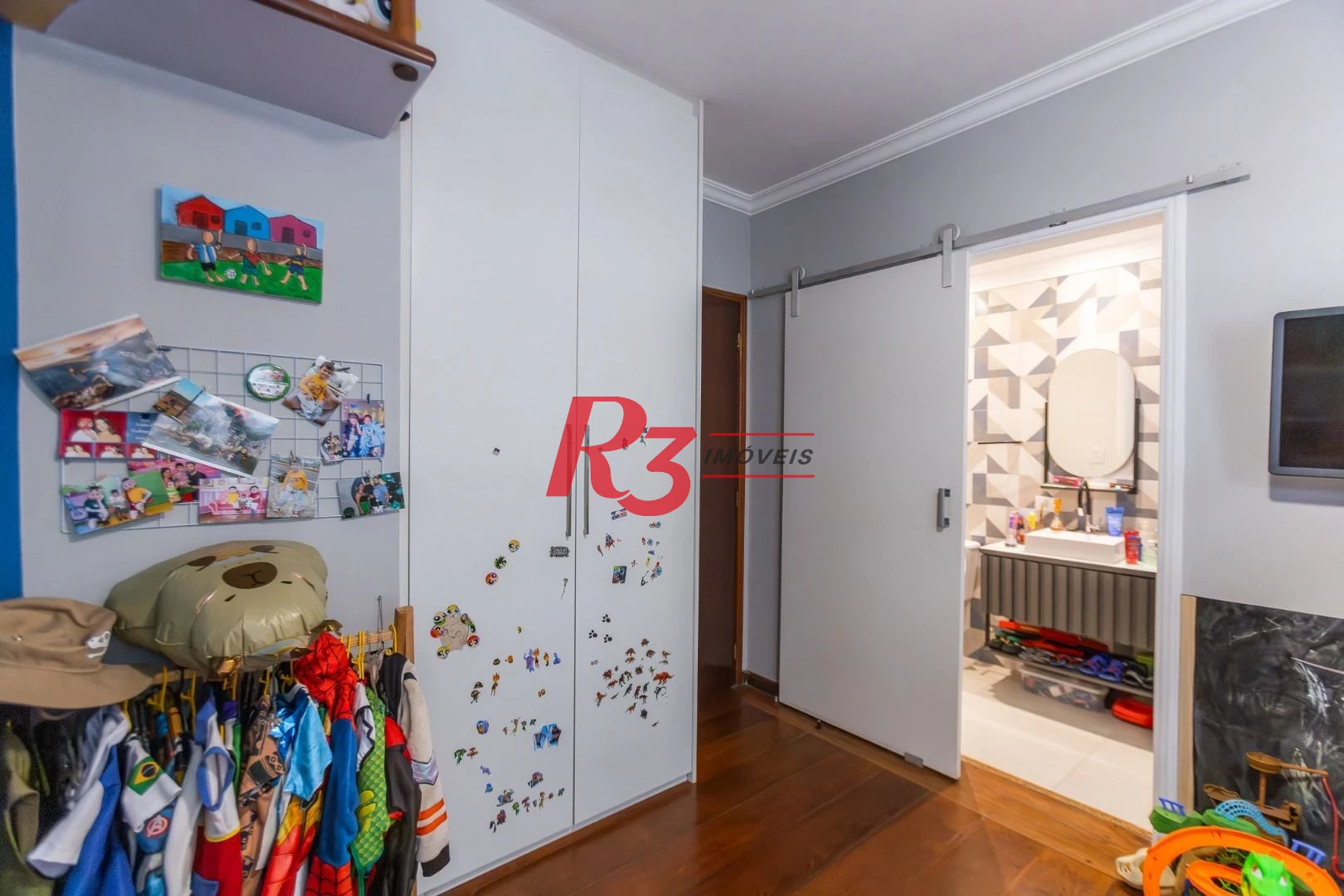 Apartamento com 4 dormitórios à venda, 221 m² por R$ 1.300.000,00 - Ponta da Praia - Santos/SP