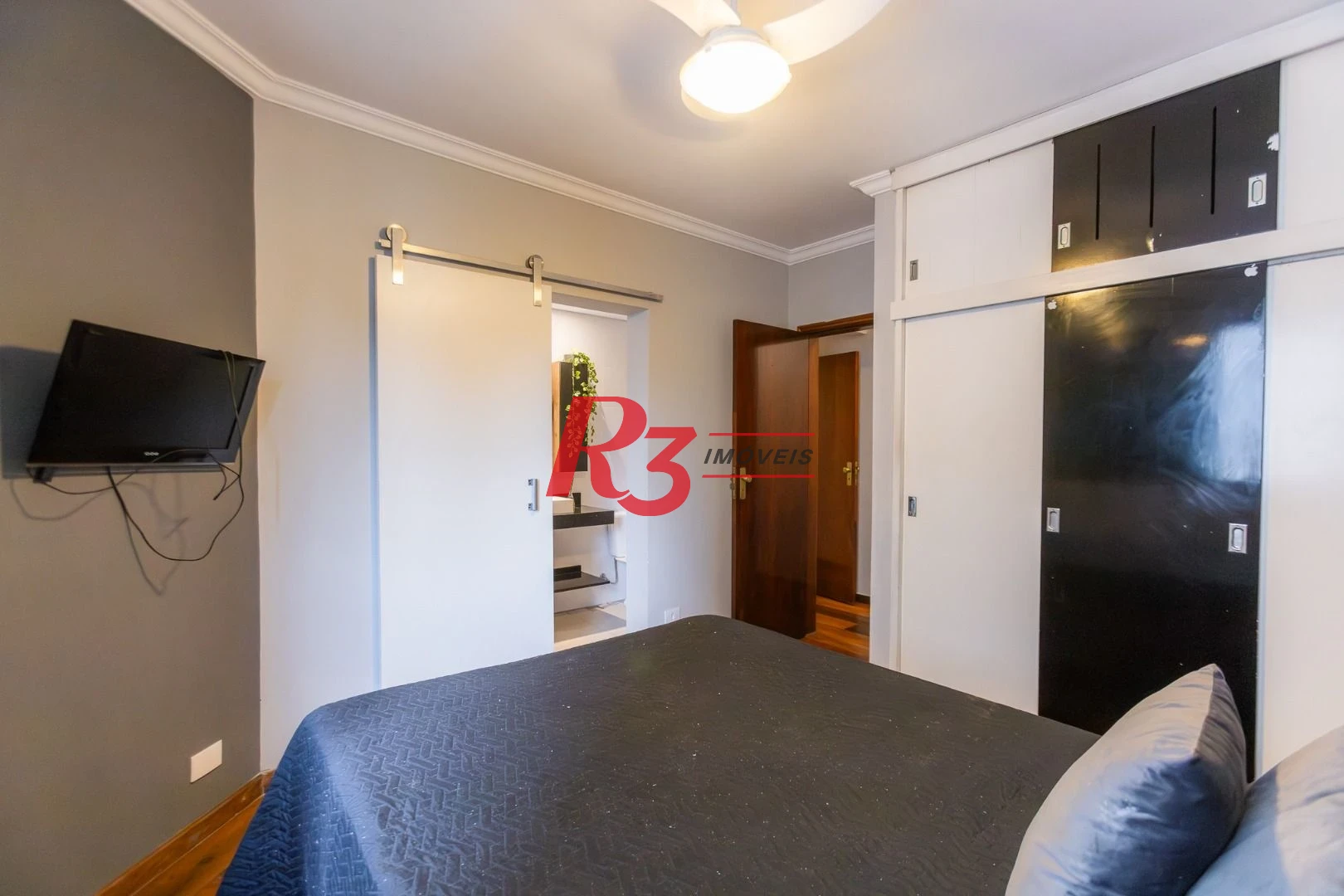 Apartamento com 4 dormitórios à venda, 221 m² por R$ 1.300.000,00 - Ponta da Praia - Santos/SP