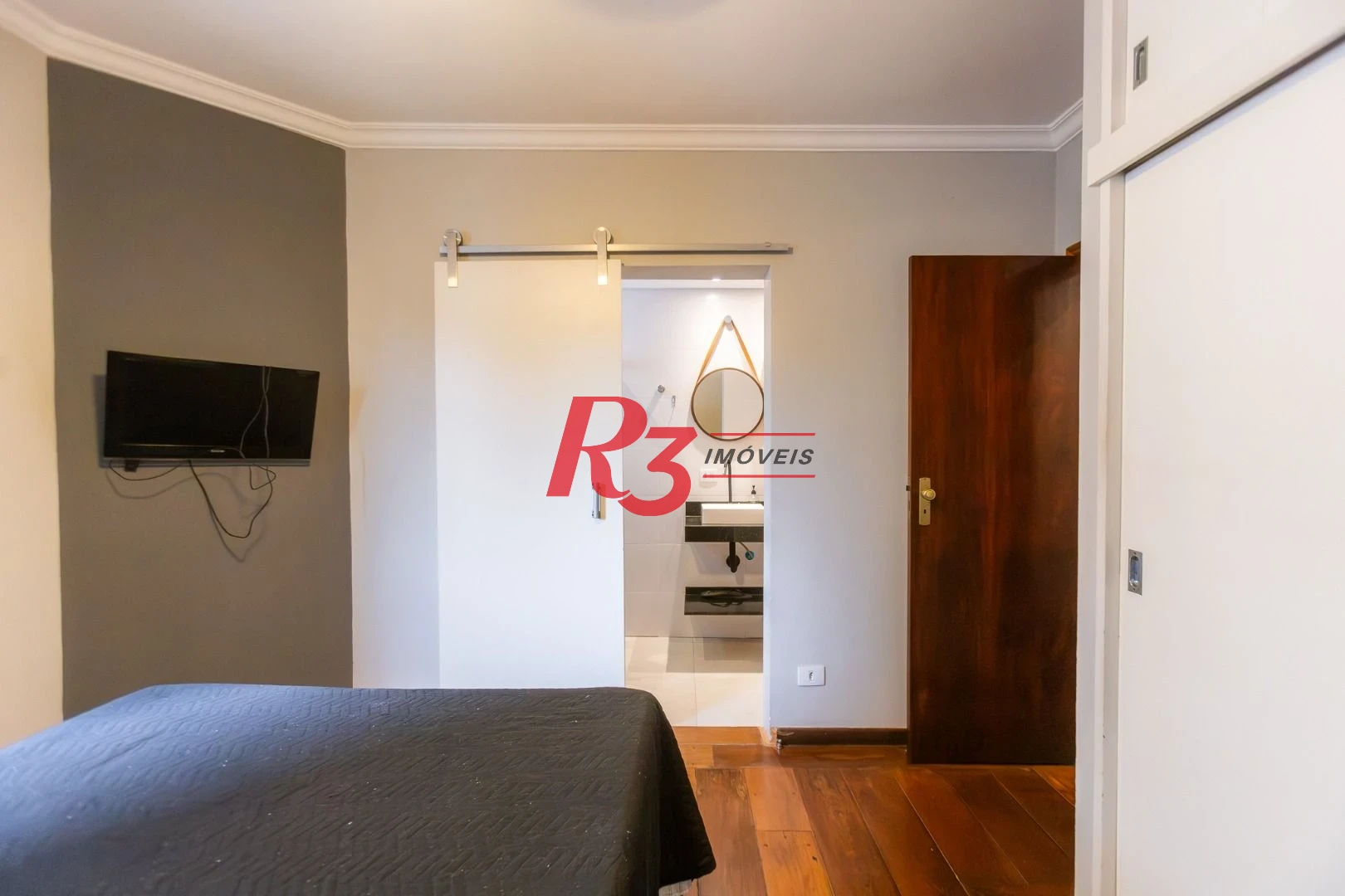 Apartamento com 4 dormitórios à venda, 221 m² por R$ 1.300.000,00 - Ponta da Praia - Santos/SP