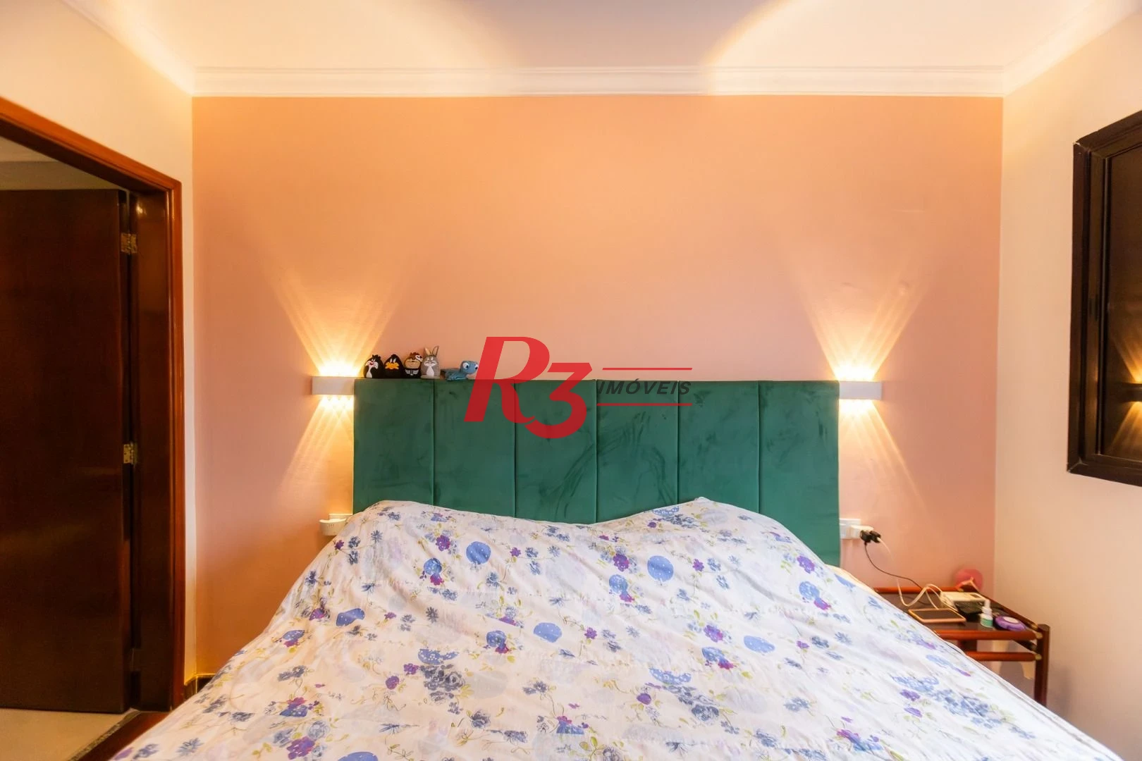 Apartamento com 4 dormitórios à venda, 221 m² por R$ 1.300.000,00 - Ponta da Praia - Santos/SP