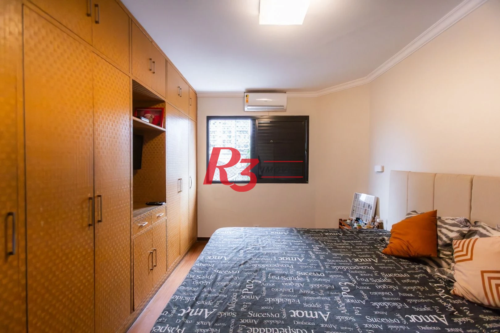 Apartamento com 4 dormitórios à venda, 221 m² por R$ 1.300.000,00 - Ponta da Praia - Santos/SP